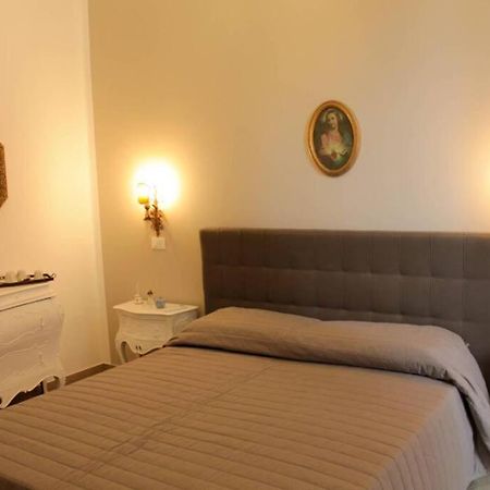 A Casa Di Enza B&B Παλέρμο Εξωτερικό φωτογραφία